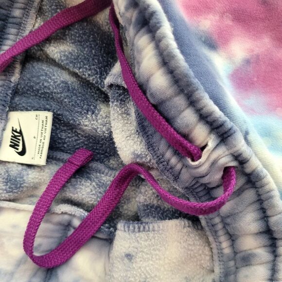 Nike Sportwear Club Space Wave Cargo Sweatpants Joggers Size Small - Picture 10 of 10